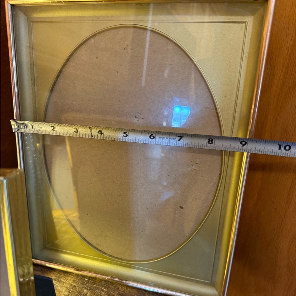 3-Vintage Gold Metal Photo Picture Frames Rectangular and Oval Freestanding - Picture 6 of 9